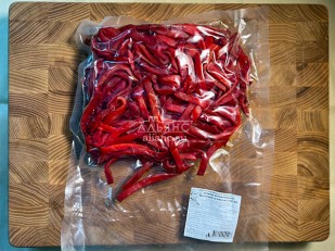 Мясные снеки: Кальмар кольца со вкусом Том Ям